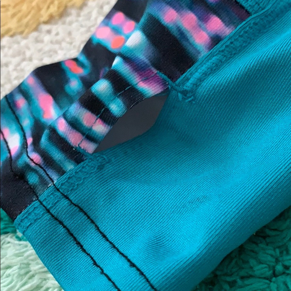 1/4 zip pullover!! 💘 - Picture 4 of 7